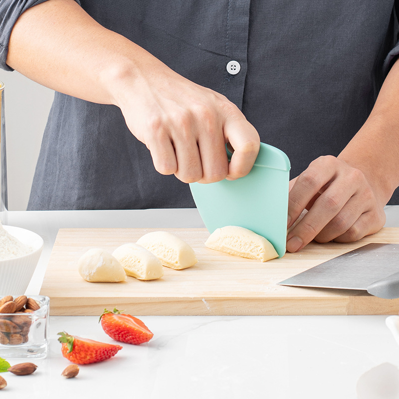 2 IN 1 Bench Scraper Dough Cut - Bench Scraper Dough ulasan dan harga